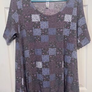 LuLaRoe Purple and Gray Checkered Short Sleeve Top